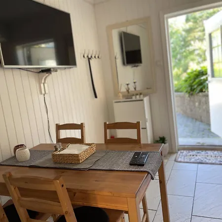 And Quiet Appartement *